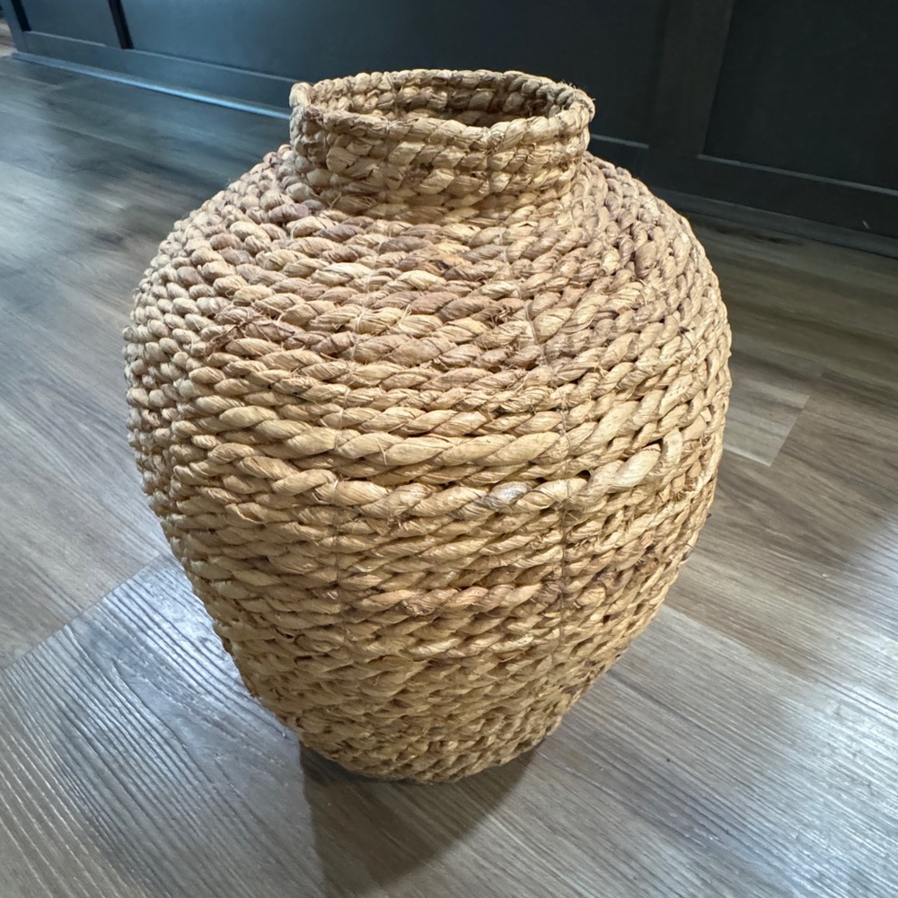 Threshold Fall 2021 Collection Natural Woven Vase